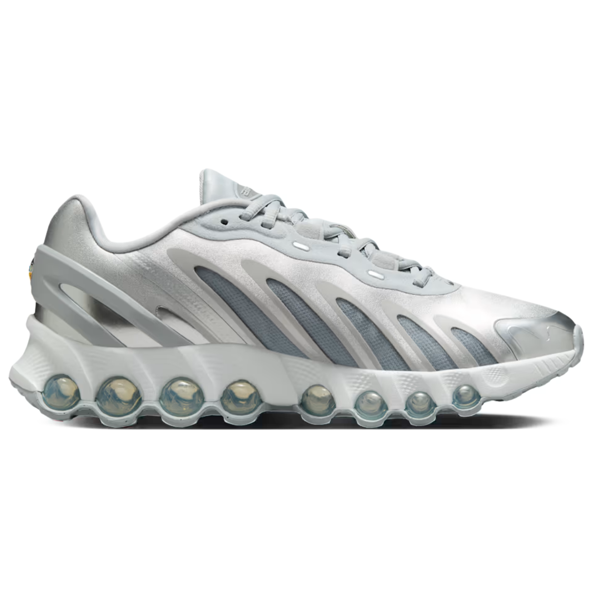 Nike AIR MAX DN8 Metallic Silver