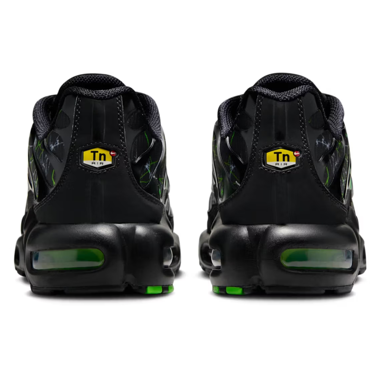 Nike AIR MAX PLUS TN Black Green Strike
