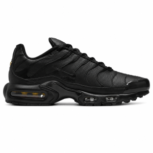nike-air-max-plus-triple-black-leather