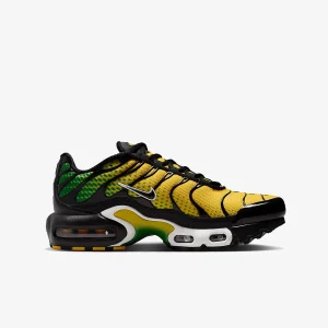 nike-air-max-plus-tn-brazil-green-strike