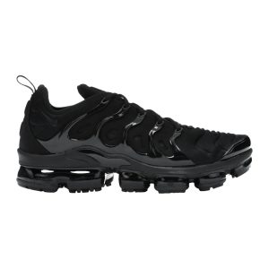nike-air-vapormax-plus-triple-black