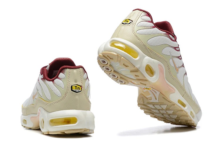 Nike Air Max Plus Tn Sail Team Red - Slika 4
