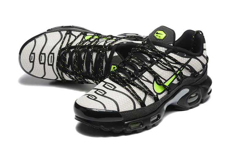 Nike Air Max Plus Tn Utility Grey Voltage - Slika 3