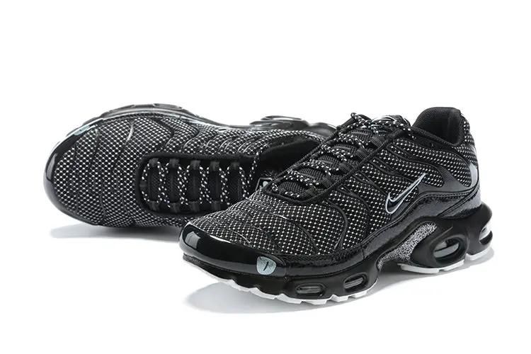Nike Air Max Plus Tn Black Metallic Silver - Slika 4