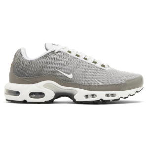 nike-air-max-plus-tn-flat-pewter